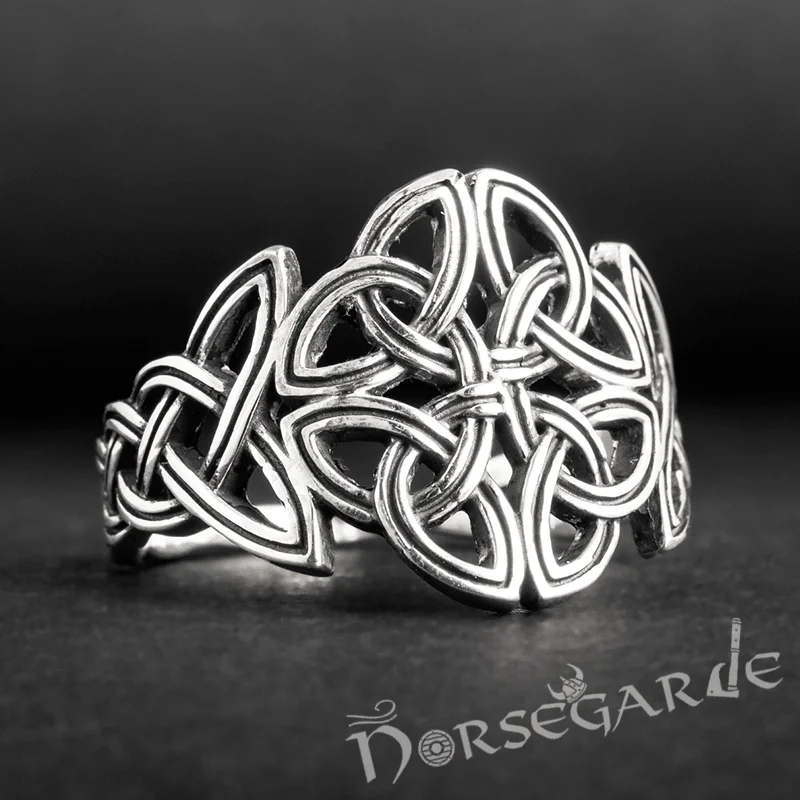 Kelp inlay rings-Handcrafted Large Celtic Knot Ring - Sterling Silver