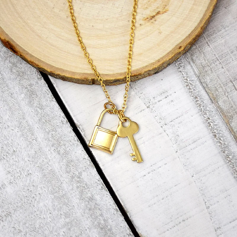 Smooth clasp necklaces-Dainty Lock & Key Necklace - Gold Finish Charm Necklace