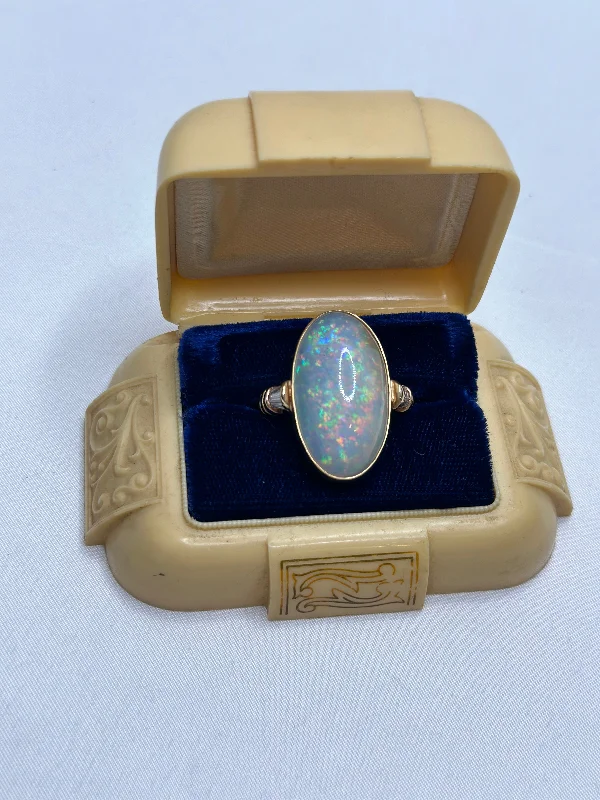 Dark grain rings-Estate Çollection - Ring 14K Opal & Diamond