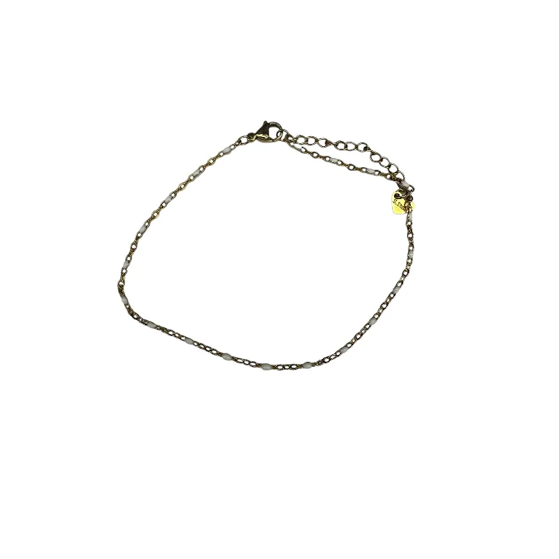 Slide clasp bracelets-Bracelet Chain By Clothes Mentor In Gold