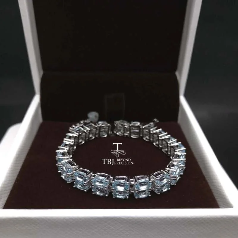 Pearl charm bracelets-Exquisite 12ct Sky Blue Topaz 925 sterling Silver Gemstone Bracelet