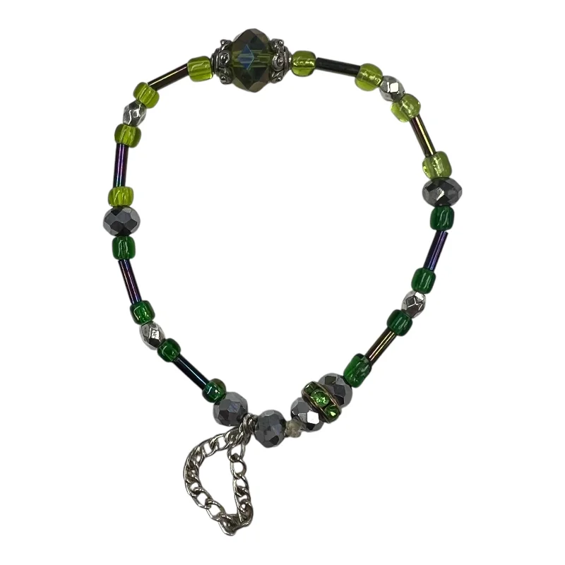 Bare frame bracelets-Bracelet Beaded By Cmf In Green